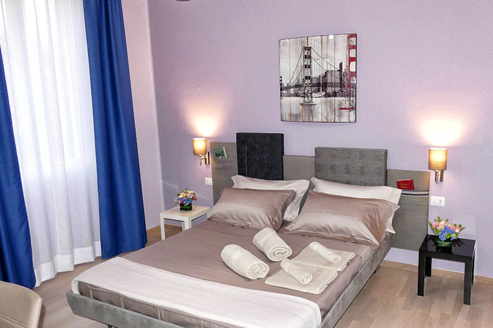 Cairoli Exclusive Rooms & Suite Brindisi Eksteriør billede