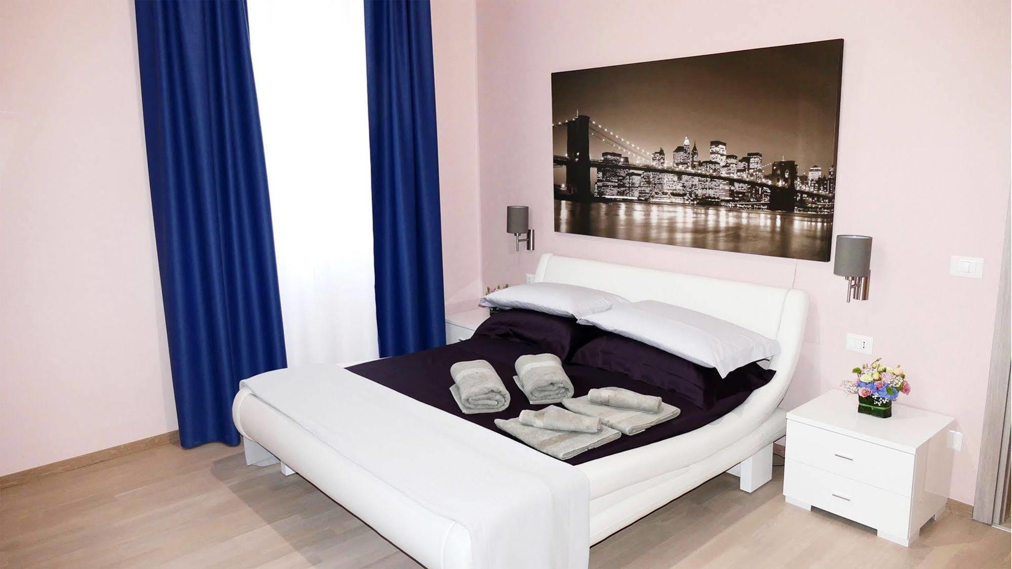 Cairoli Exclusive Rooms & Suite Brindisi Eksteriør billede