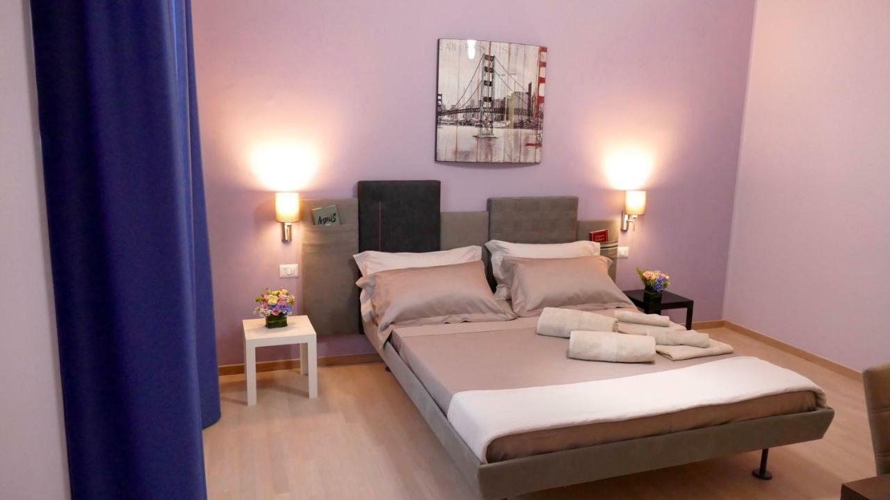 Cairoli Exclusive Rooms & Suite Brindisi Eksteriør billede