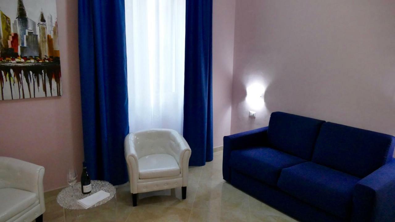 Cairoli Exclusive Rooms & Suite Brindisi Eksteriør billede