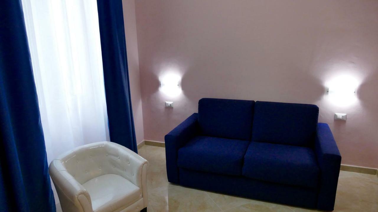 Cairoli Exclusive Rooms & Suite Brindisi Eksteriør billede