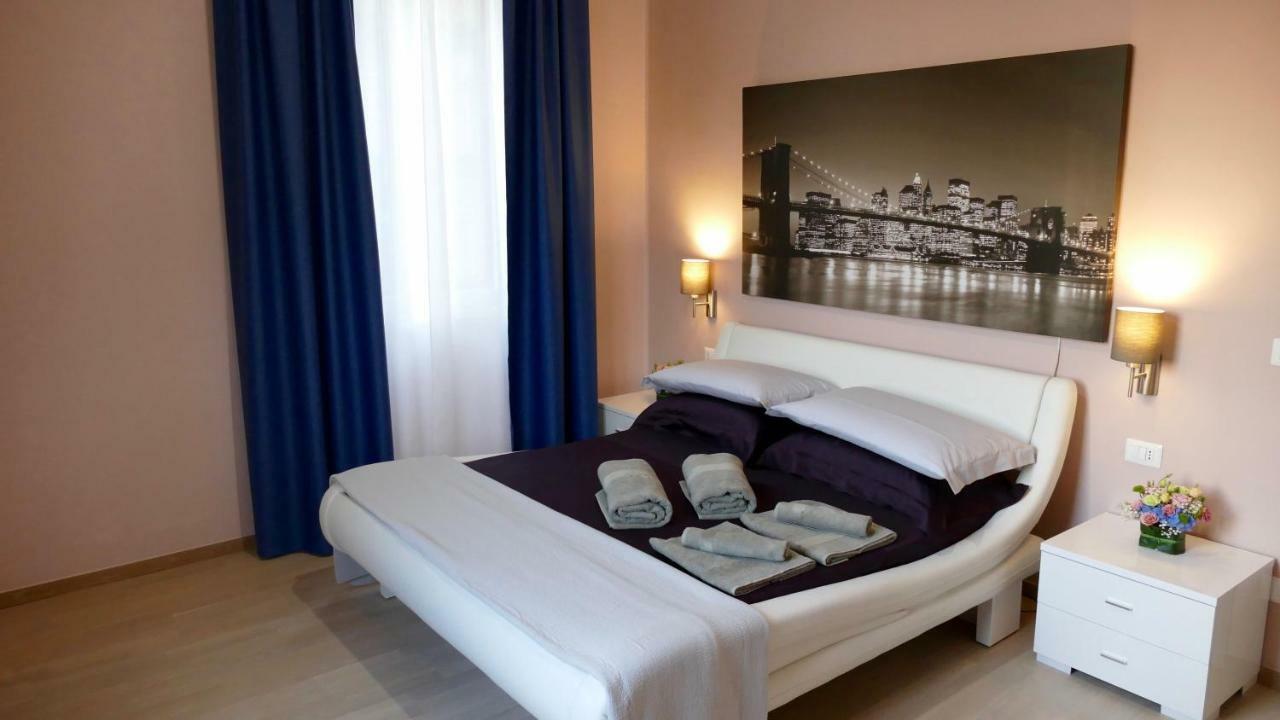 Cairoli Exclusive Rooms & Suite Brindisi Eksteriør billede